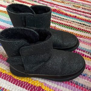 Sparkly Black Size 12 Kids Uggs